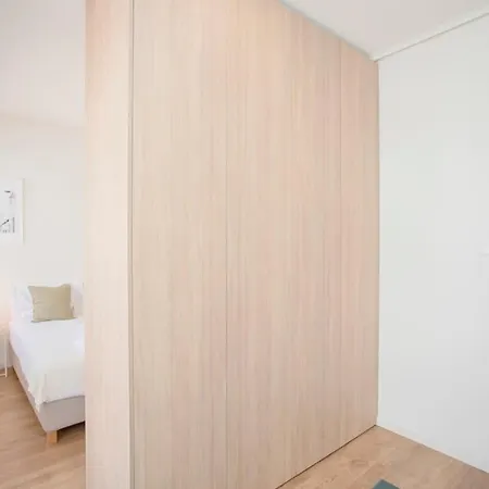 公寓 Liiiving In - Downtown Balcony 波尔图